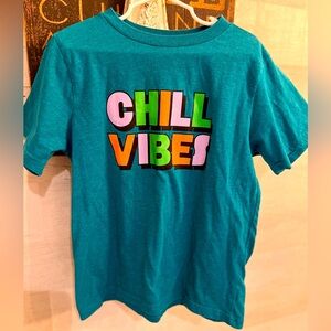THEREABOUTS CHILL VIBES KIDS TEE